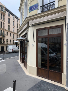 devanture Brasserie Paris