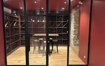 Séparation acier cave à vin et restaurant Paris