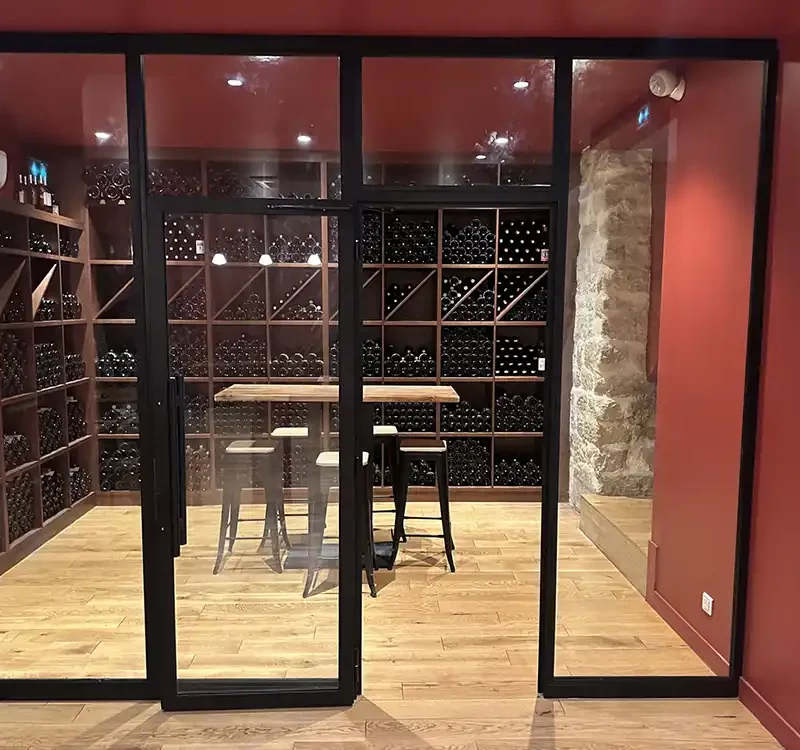 chassis-acier-restaurant-paris